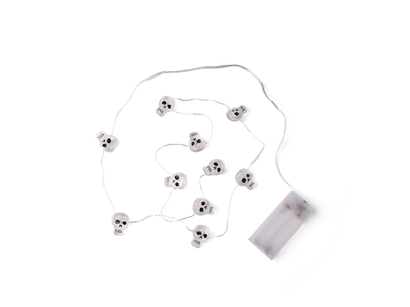 Imagem do produto CORDÃO HALLOWEEN TASCHIBRA LED 10 CAVEIRAS BRANCAS 2XAA . na categoria HALLOWEEN