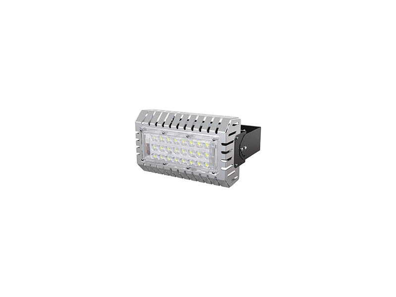 PROJETOR LED TASCHIBRA SIRIUS 70W 1/60° SOB. DIM 0-10V IP66 5000K PRETA