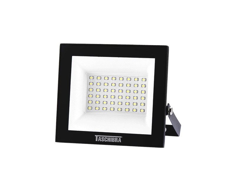 Imagem do produto REFLETOR TR LED 50W SLIM 6500K PRETO na categoria REFLETOR LED